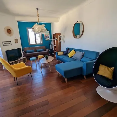 Appartement Loft 80m2 Dernier étage à 100m Plage, Centre, Port Bandol